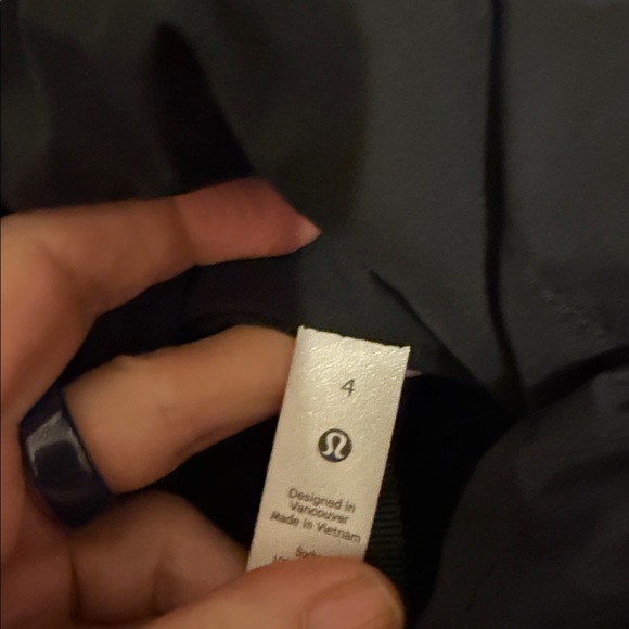 lululemon athletica Black Puffer Jacket - Picture 4 of 4
